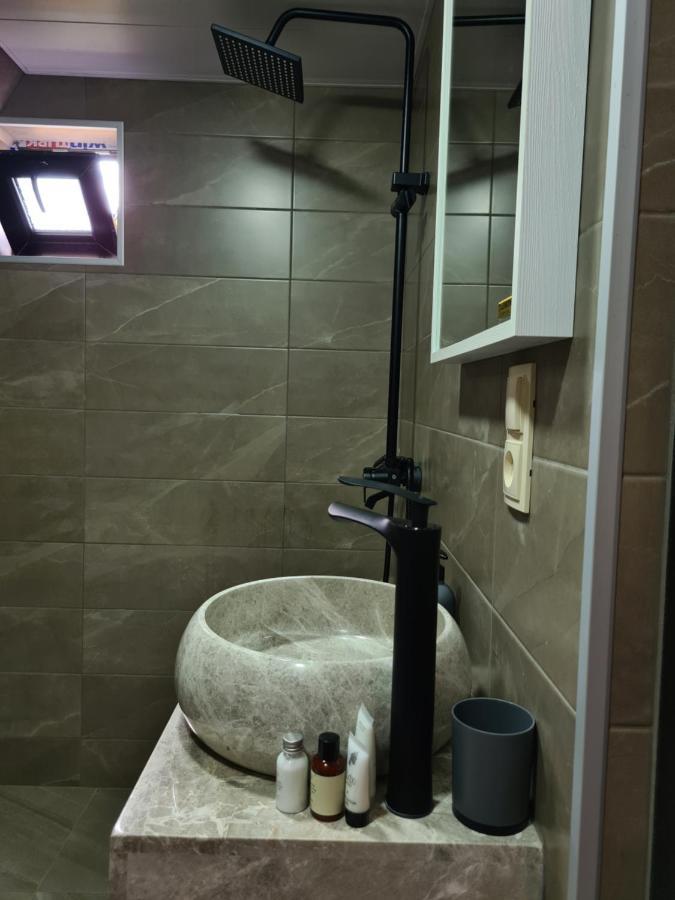 Trip Zone Kazbegi Apartment Екстериор снимка