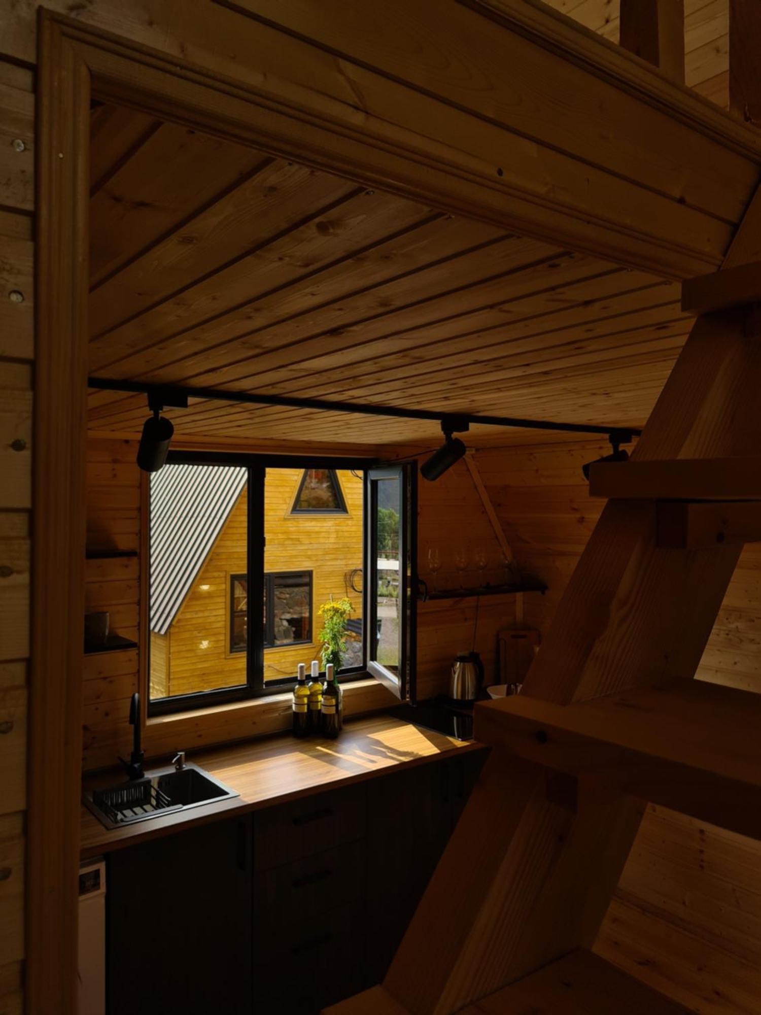 Trip Zone Kazbegi Apartment Екстериор снимка